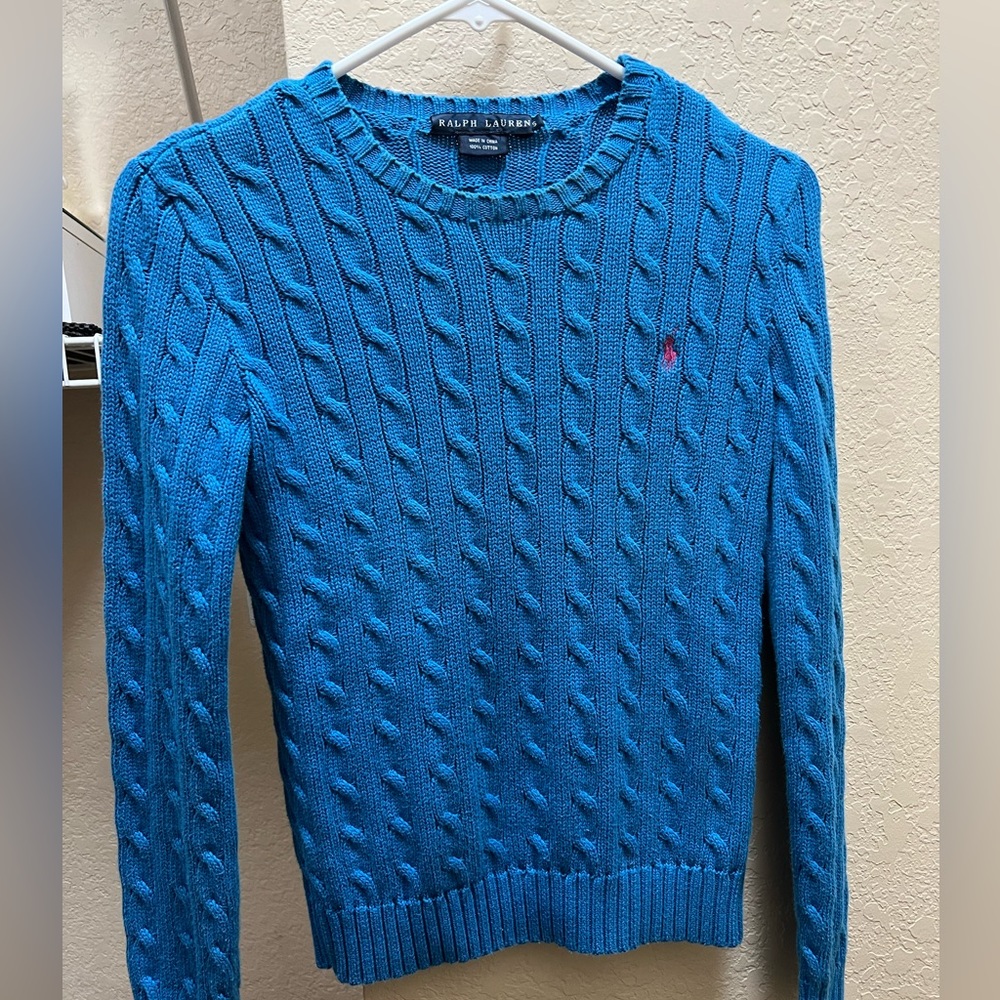 Ralph Lauren crewneck sweater. Used a couple times still in very great shape